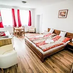 Apartmán Dueta-2 By Interhome Český Krumlov